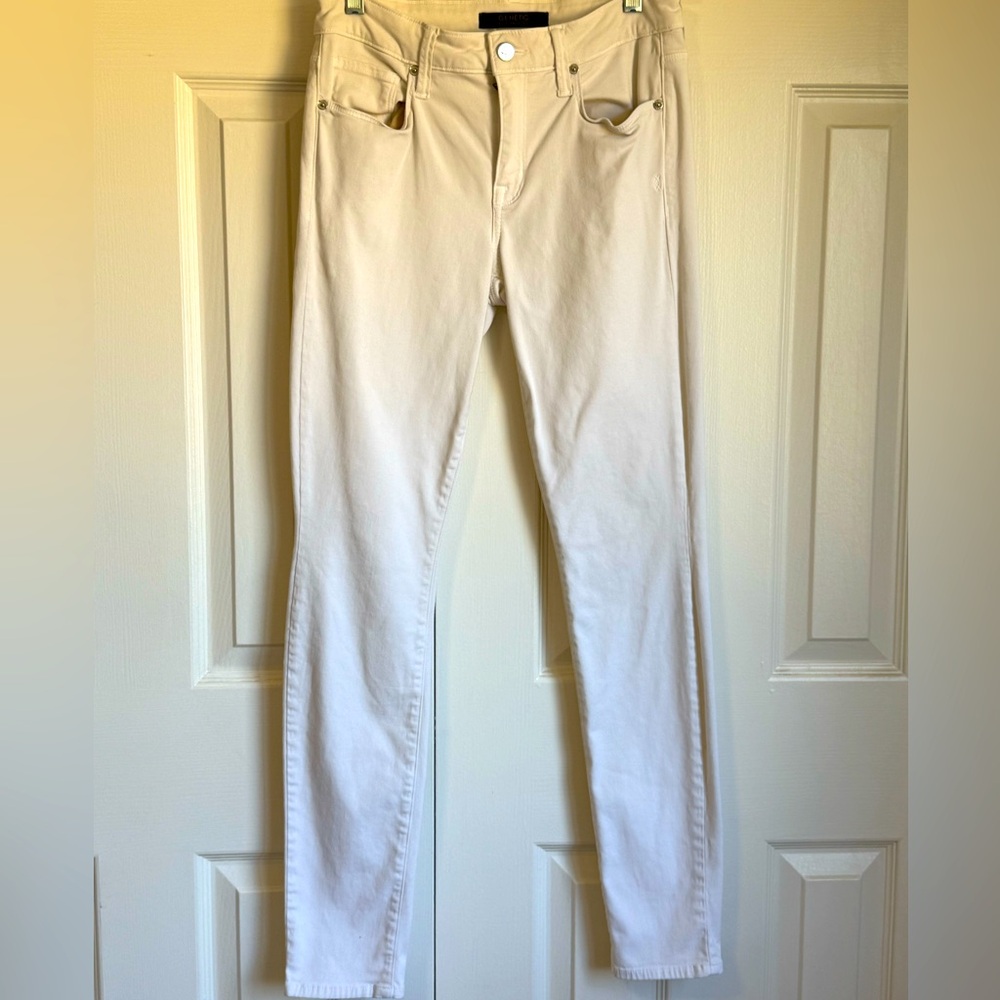 GENETIC LOS ANGELES- white stretch skinny Jeans. 28 w/ 9” inseam
